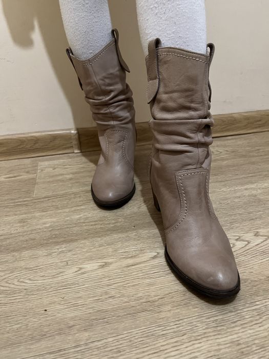 Демисезонные кожанные казачки