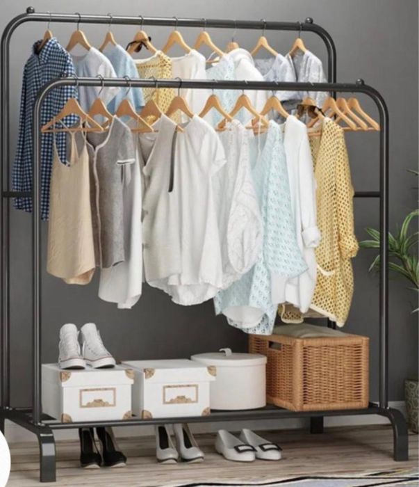 продается вешалка