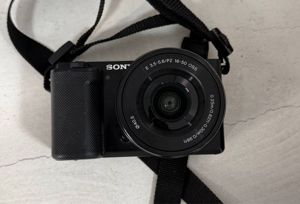 Sony ZV-E10 KIT 16-50mm (чёрный)