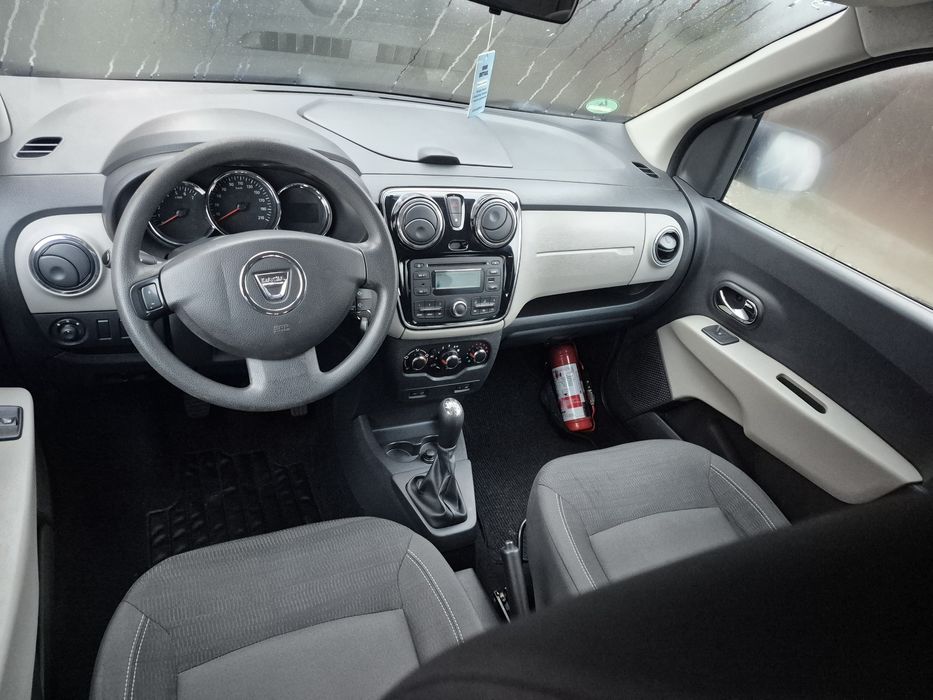DACIA Lodgy 7 locuri an 2015 diesel clima eco 207 000 km 3699€