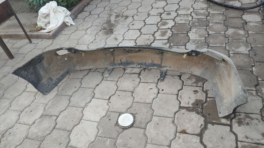 Бампер на Toyota RAV4 2019 г.в.