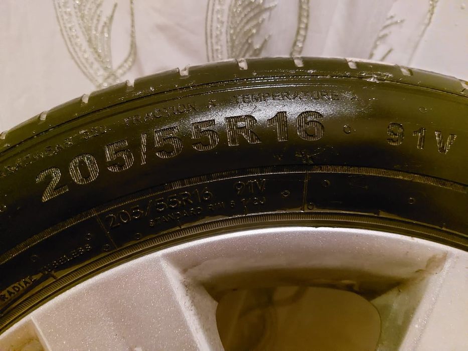 Шины с дисками срочно продается