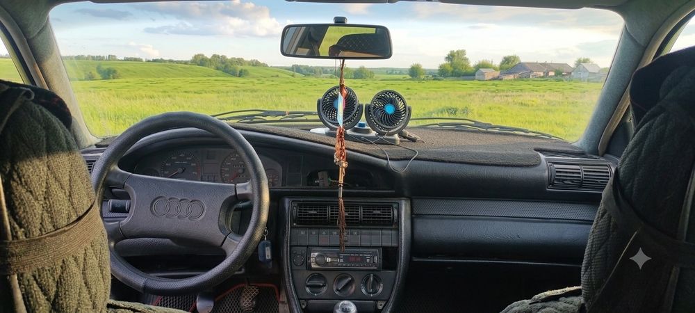Продам срочно машину