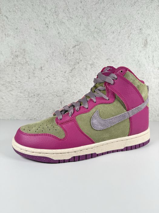 Nike Dunk High Dynamic Berry Green