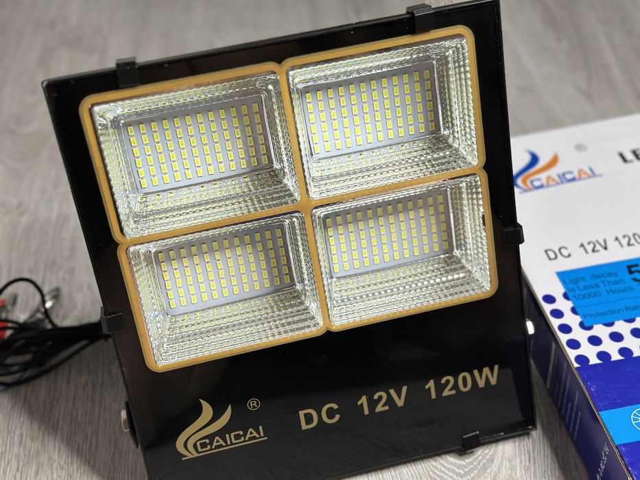 Proiector LED SMD Alb Rece IP66 120W Clesti Auto 12V Pescuit Camping