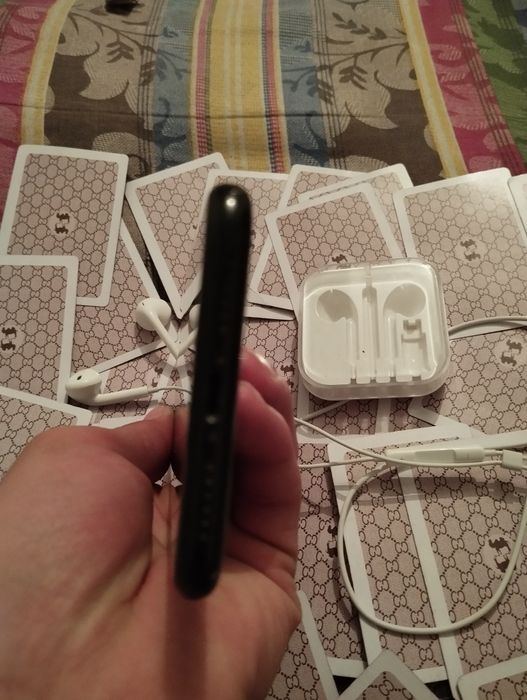 Iphone Xr juda aʼlo tel