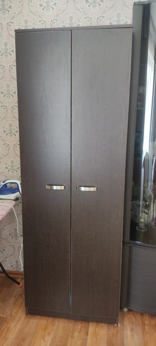 Продам стенку в отличном состоянии