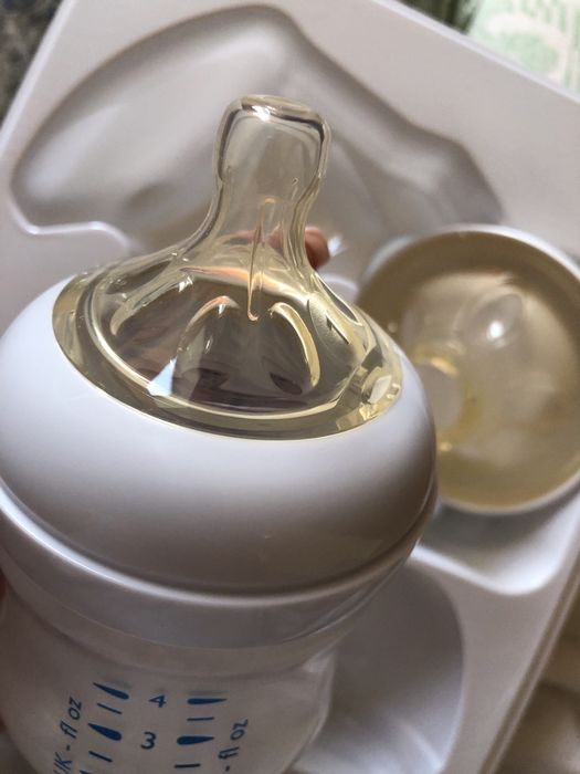 Ручной молокоотсос Philips Avent Natural