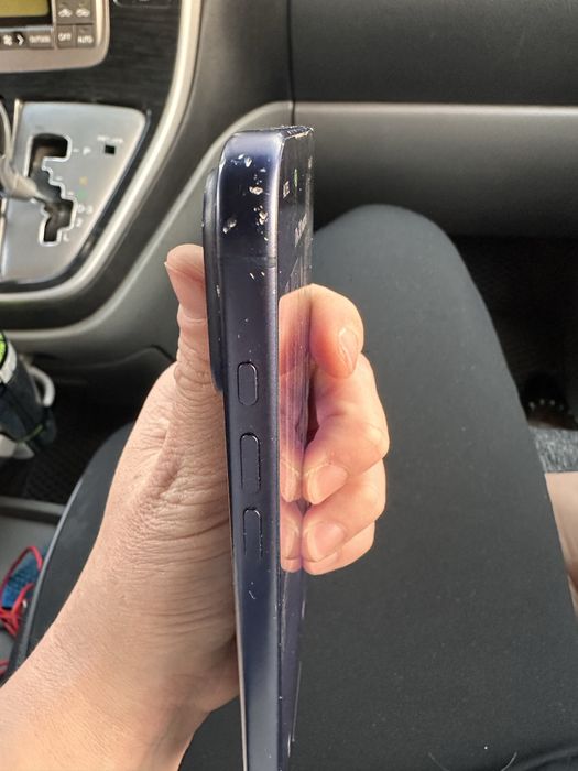 iPhone 17 Pro Max (синий)