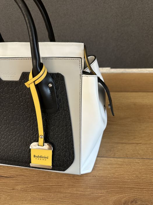 Елеганта дамска чанта Baldinini