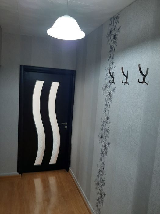 Дава се под наем Тристаен апартамент в Димитровград - 69 кв.м за 168.3 € - Снимка #1