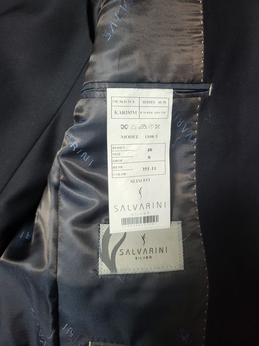 Продам мужской костюм