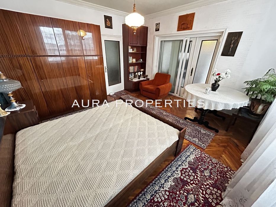 Продава се Многостаен апартамент в Разград, Център - 128 кв.м за 1156 €/кв.м - Снимка #9