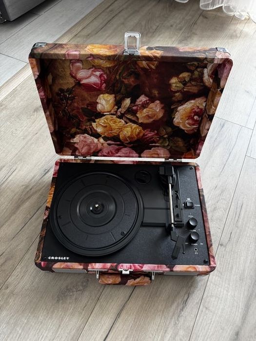 Проигрыватель виниловых пластинок crosley