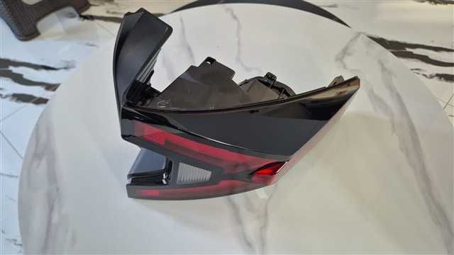 Lampa Stop dreapta spate pe aripa Dacia Bigster an 2024 cod 265501811R