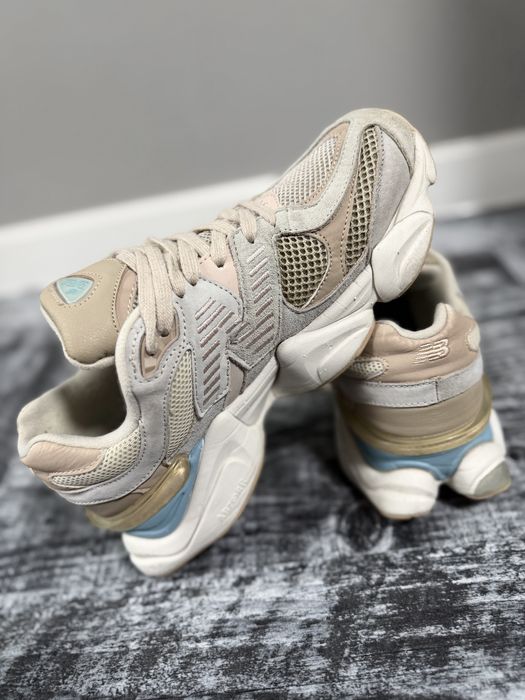 Маратонки New Balance 9060