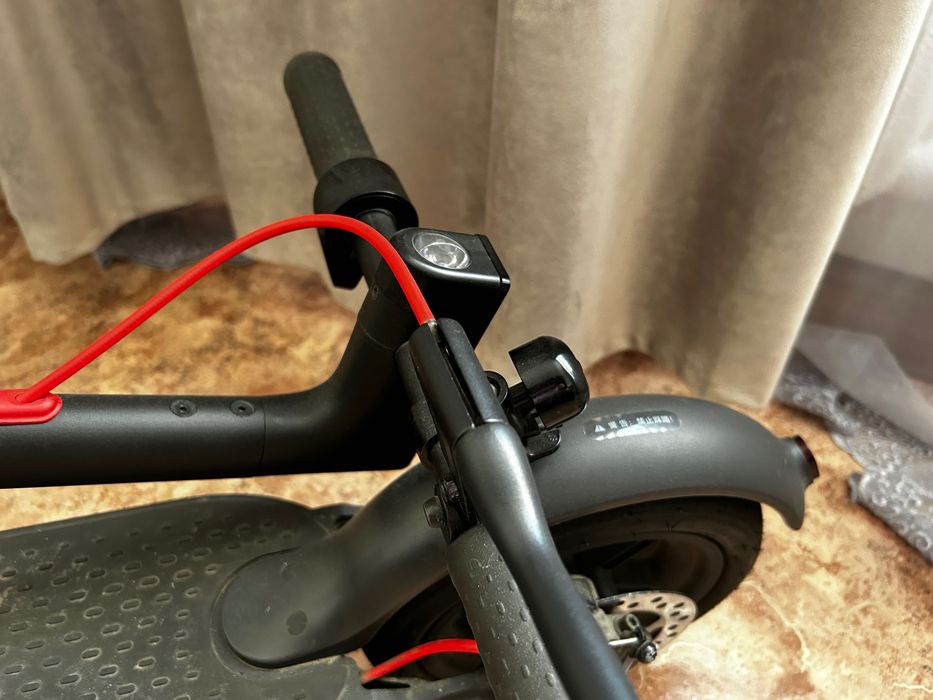 Электросамокат Xiaomi m365 pro