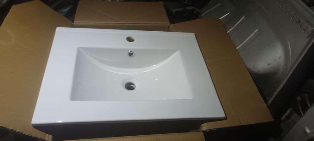 Chiuveta  lavoar adusa la ușa clientului Pitești