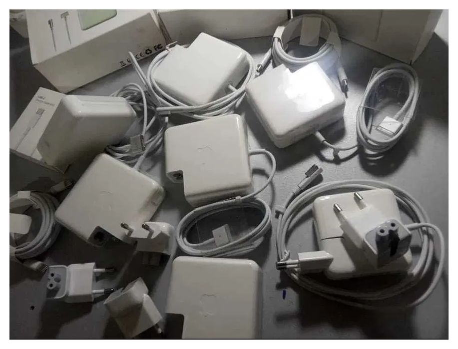 Apple зарядка от MacBook Power Adapter mag-safe и Type-C блок питания.