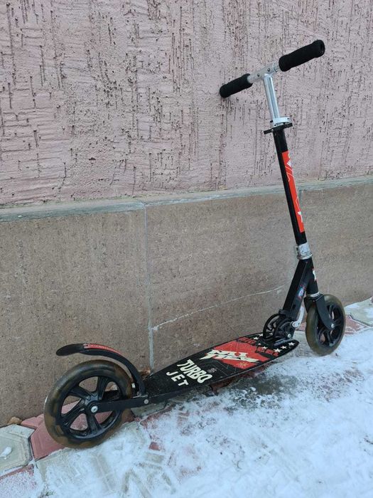 Turbo Jet самокат