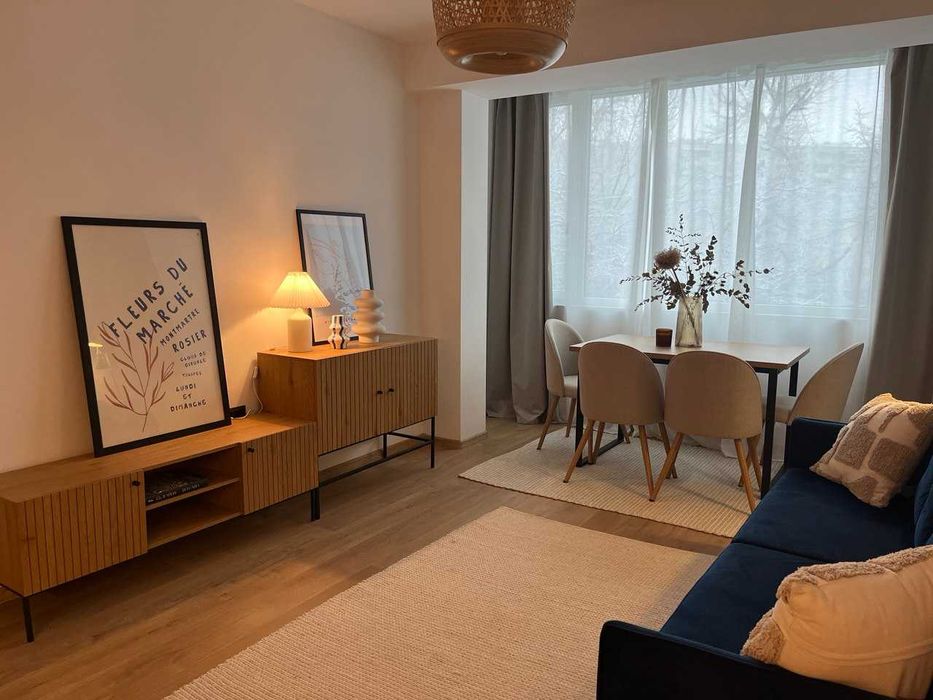 луксозен апартамент в Младост 1