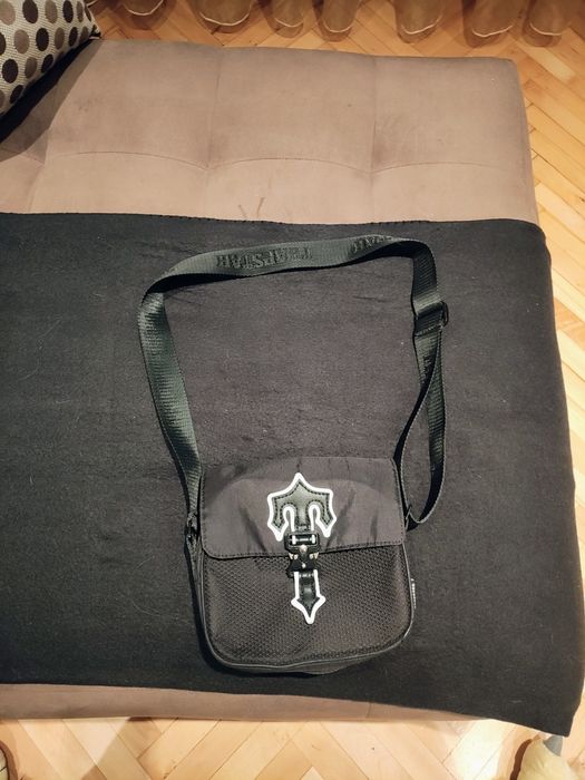 Trapstar чанта като нова