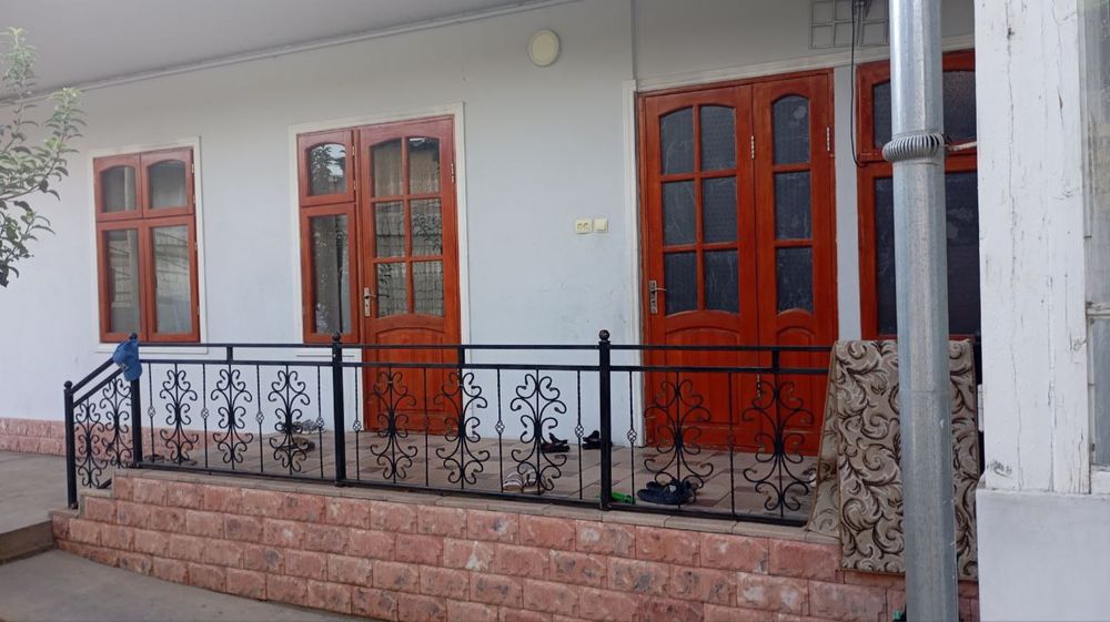 Уй сотилади 7.6 сотих