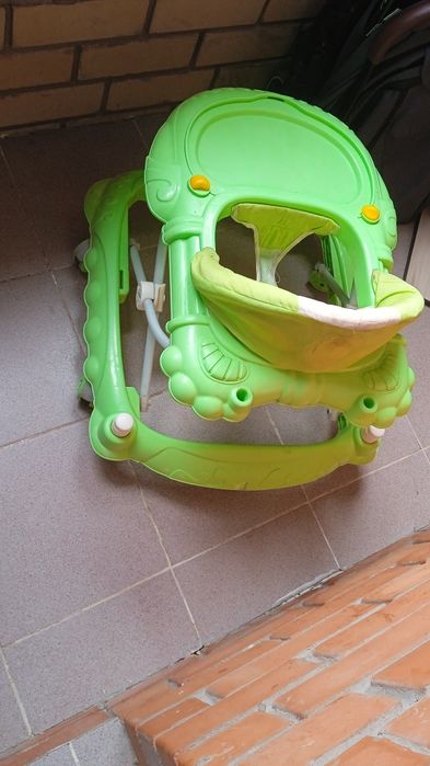 ходунки детские широким краями