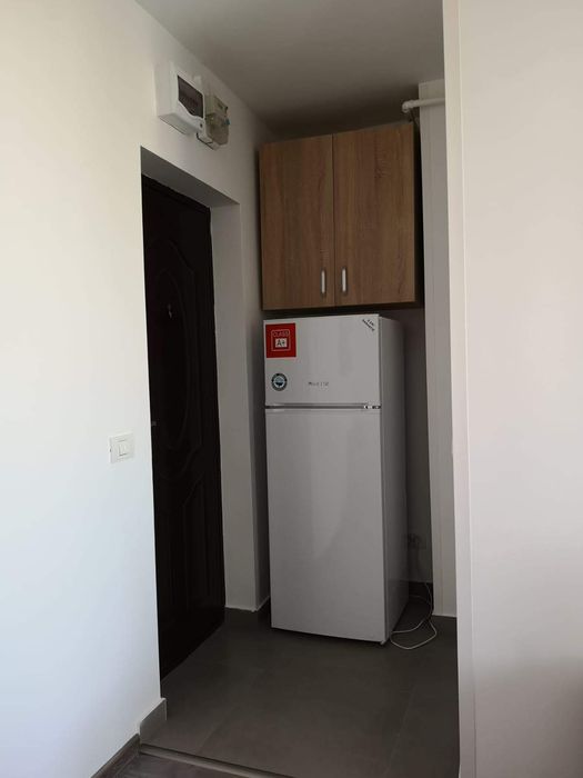 Închiriez Garsoniera Titan Auchan