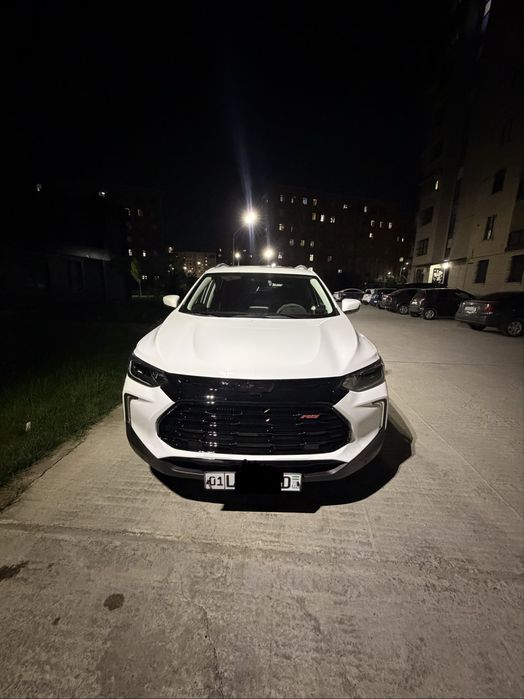 Срочна озимни Трекер премеир редлаен мошинамни сотаман 1000 км юрган