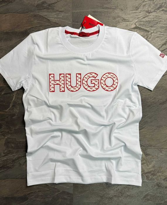 Модерни мъжки тениски HUGO BOSS – стил, комфорт и перфектна визия за лятото!