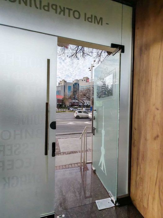 Сдаётся нежилое помещение на первой линии, Бадамзар!