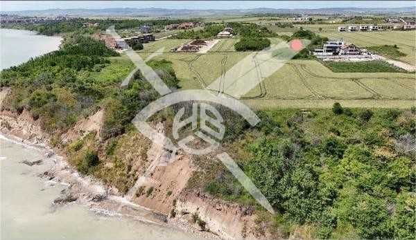 Продава се Парцел в Поморие - 2000 кв.м за 415 €/кв.м - Снимка #1