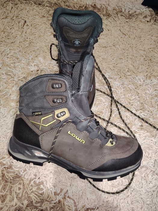 LOWA gore-tex висок клас