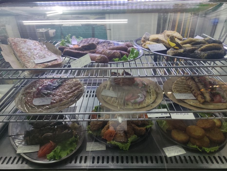 Дава се под наем Заведение в Китен - 40 кв.м за 6630 € - Снимка #1