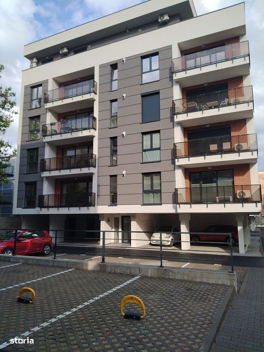 Apartament 3 camere Adora Central