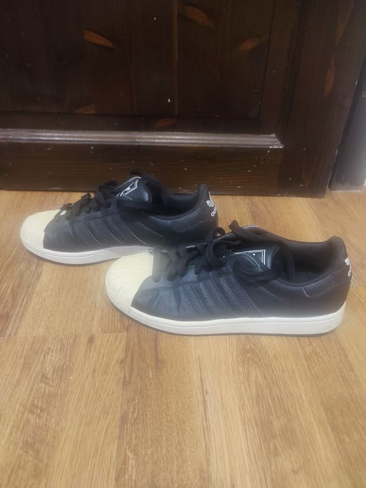 Adiddas original 42