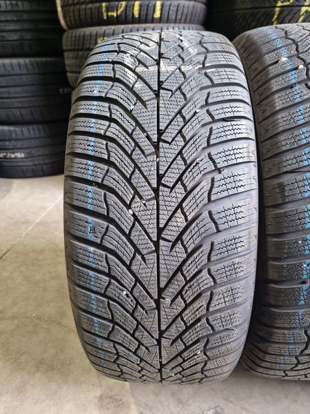 235/45/18 KUMHO 4бр