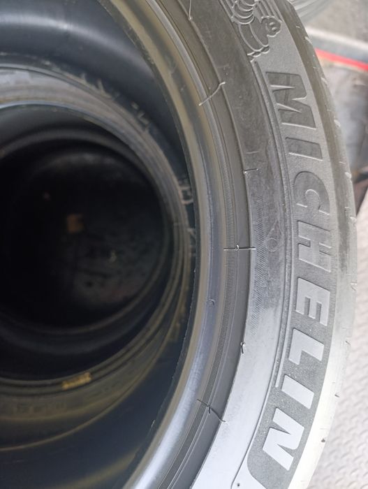 Anvelope de vara 275 40 19 Michelin dot 4920