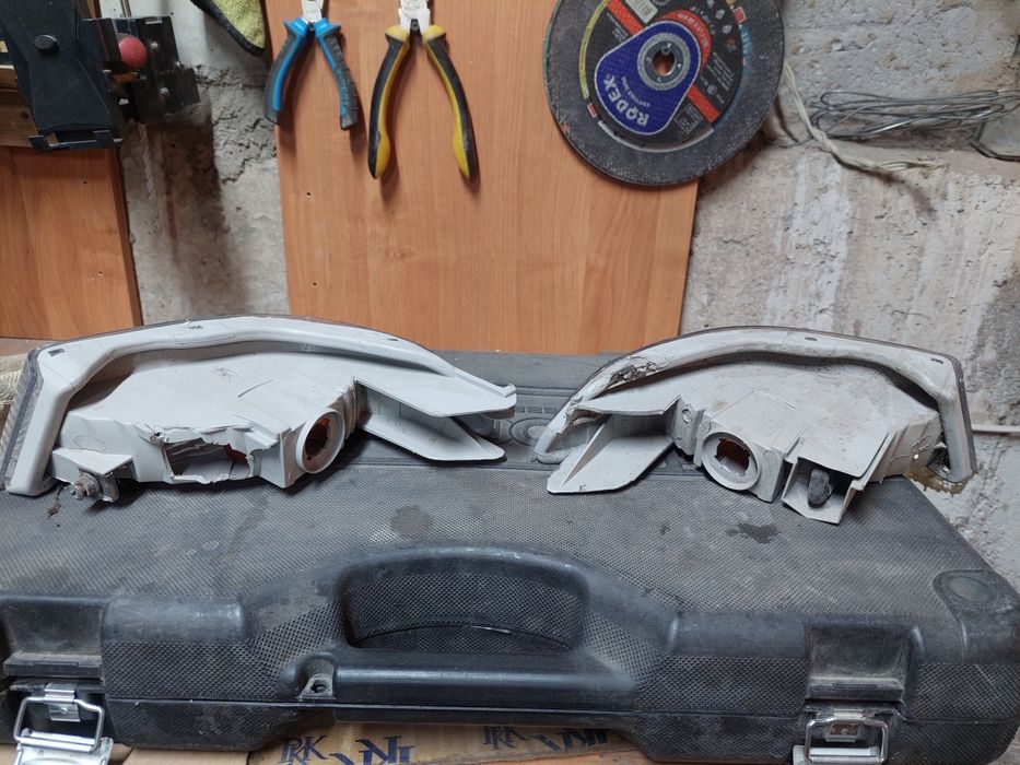 Задний фонарь тайота марк