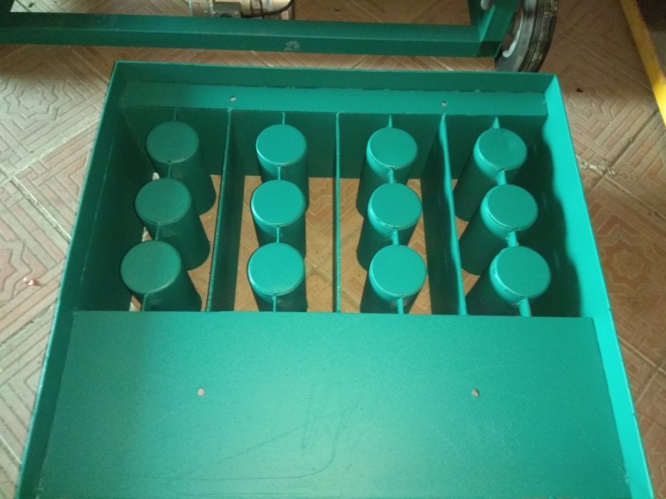 Станок для пескоблока и шлакоблока