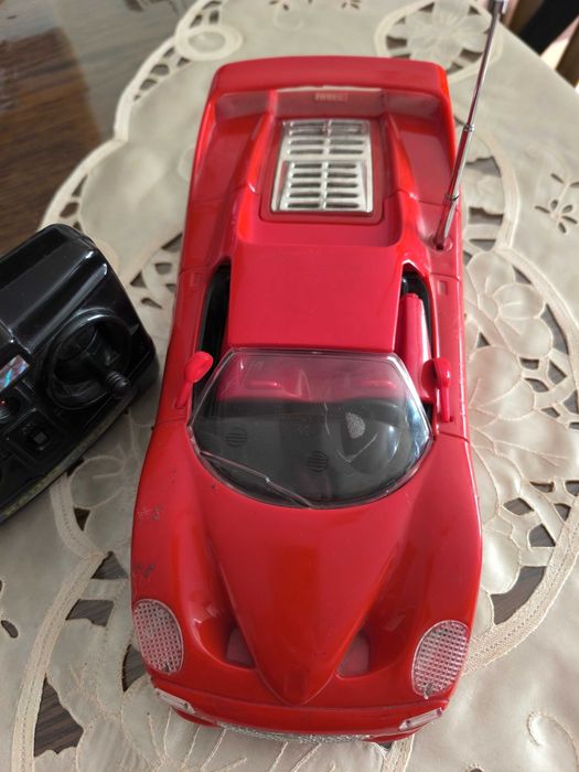 Детска играчка кола с дистанционно