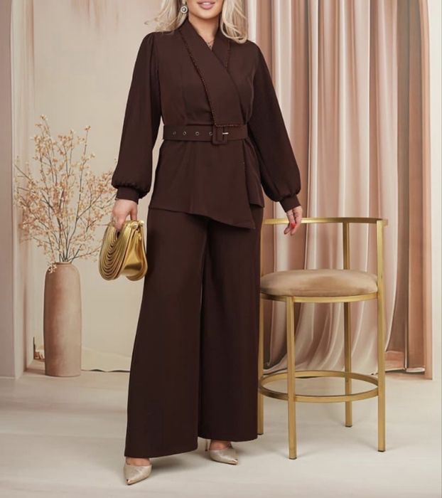 Коричневая даойка и Костюмчик