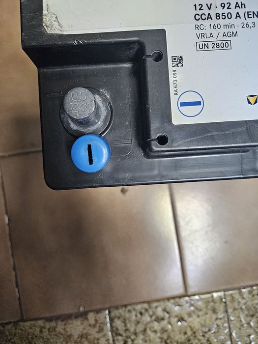 Продавам оригинален акумулатор за Мерседес