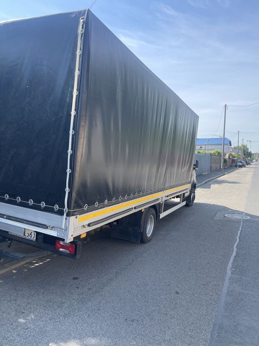 Prelată Iveco 6,20 m cu schelet – aproape nouă