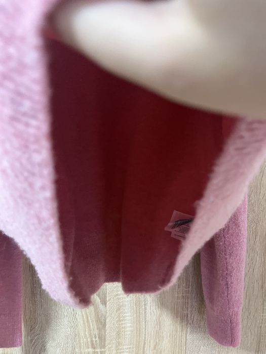 Розова мека жилетка