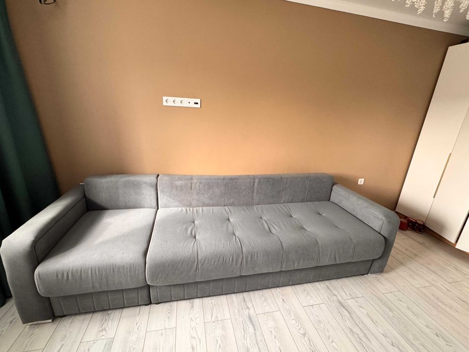 Срочно продается диван