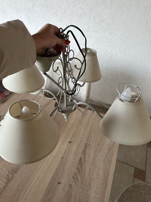 Lustra suspendată vintage 4 becuri