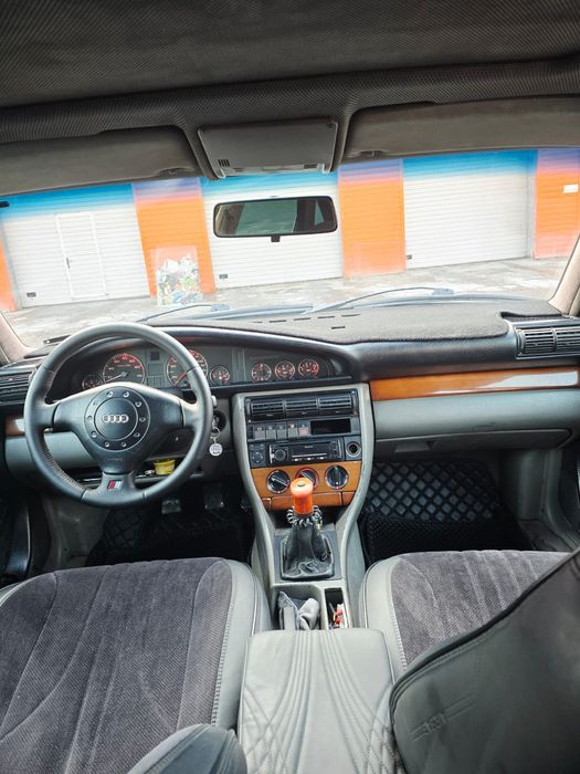 Продам Ауди 100 С4