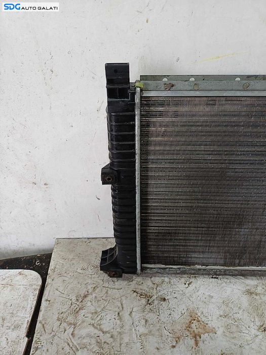 Radiator Apa cu Vas Expansiune Mercedes Sprinter 2.2 CDI 2000 - 2006 Cod A9015003500 [GB0899]